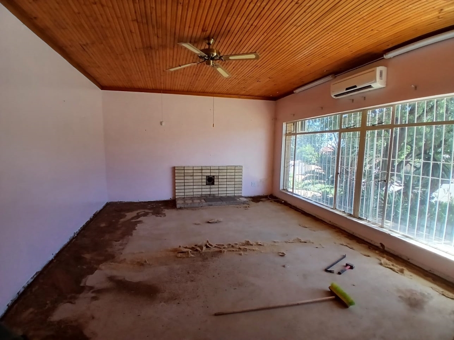 To Let 3 Bedroom Property for Rent in Fleurdal Free State